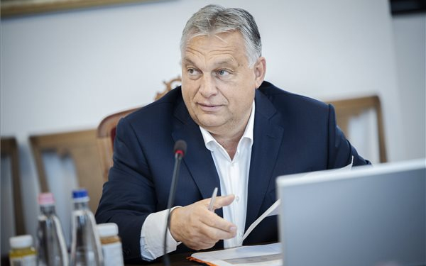 Orbán Viktor: a magyar gazdaság a fellendülés, a konjunktúra kapujában áll