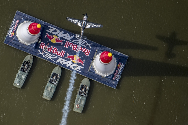 Zamárdiban rendezik meg a Red Bull Air Race magyar futamát